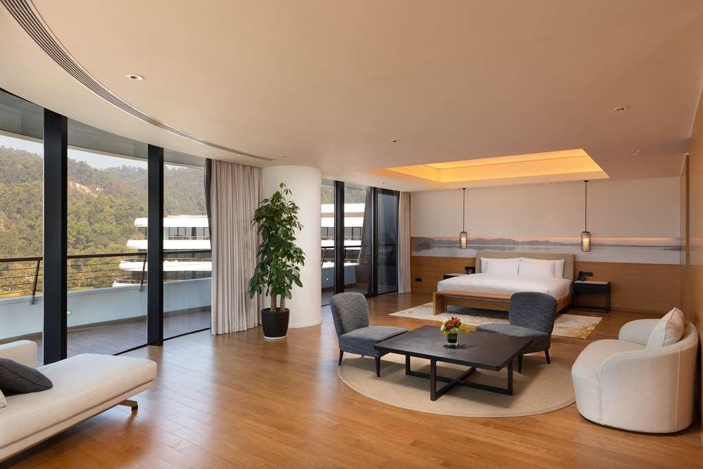 Ln Garden Hotel Nansha Cantão Quarto foto