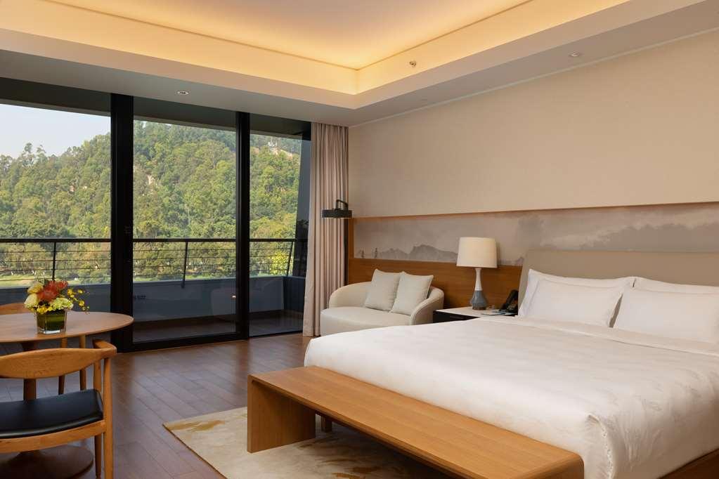 Ln Garden Hotel Nansha Cantão Quarto foto